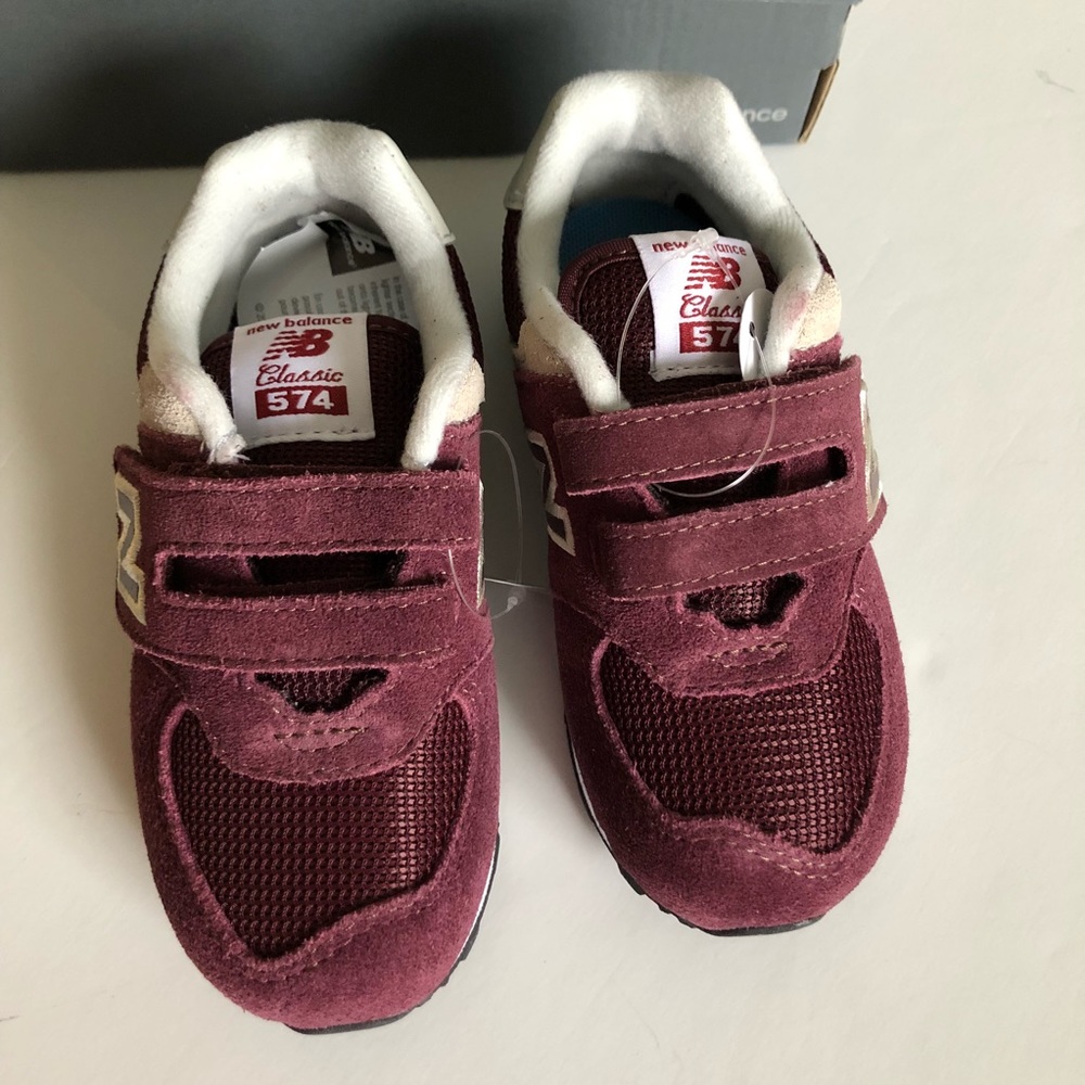 🎉SOLD🎉NWT! New balance sneakers - Picture 2 of 5